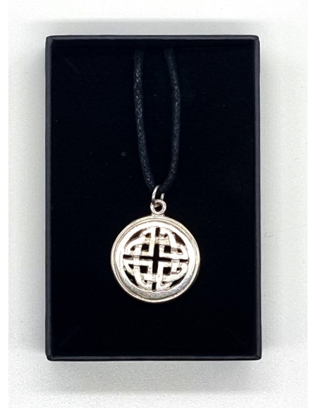 double_sided_tc_pendant_close