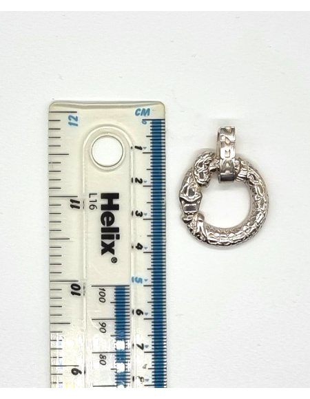 impurity_snake_pendant_size